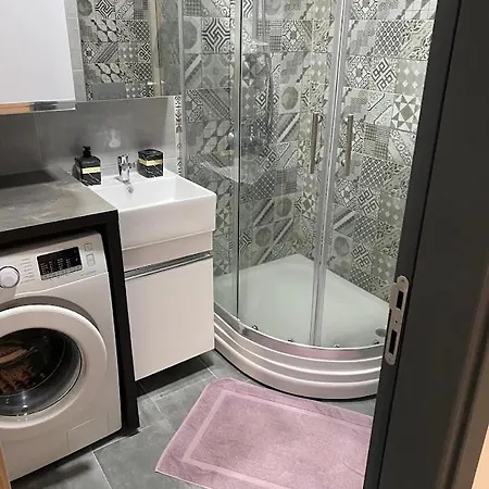 Villa Cesme-muestakil Oezel Havuzlu 4 Arti 1 Çeşme
